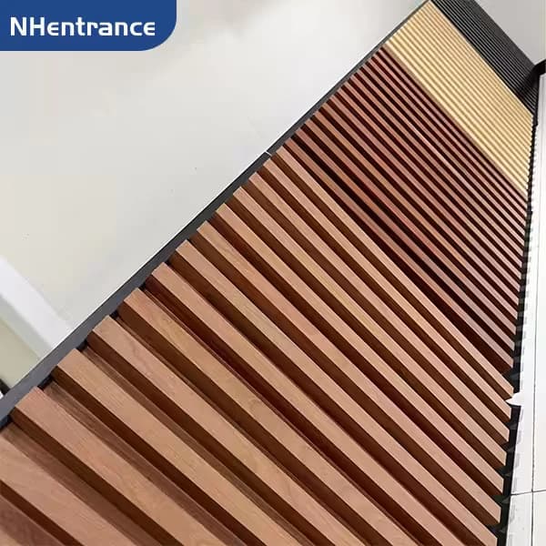 Angled view of the grille panel